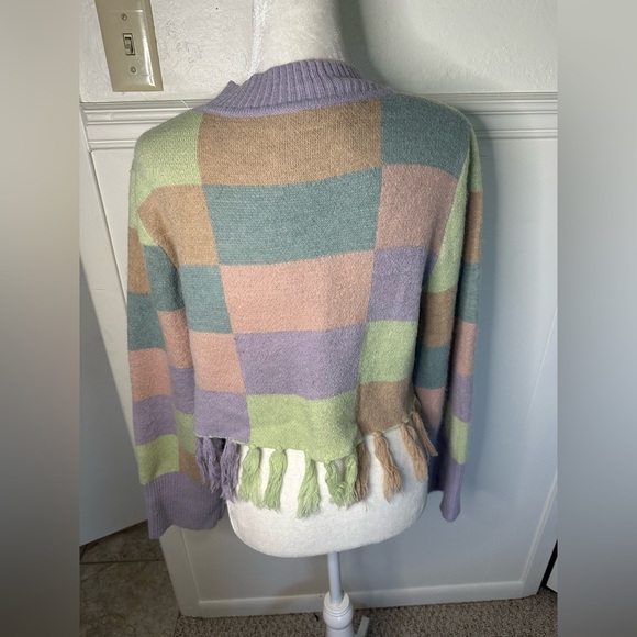 Storia Purple and Green Crew Neck Sweater Geometric Design with fringe size M - Picture 2 of 7